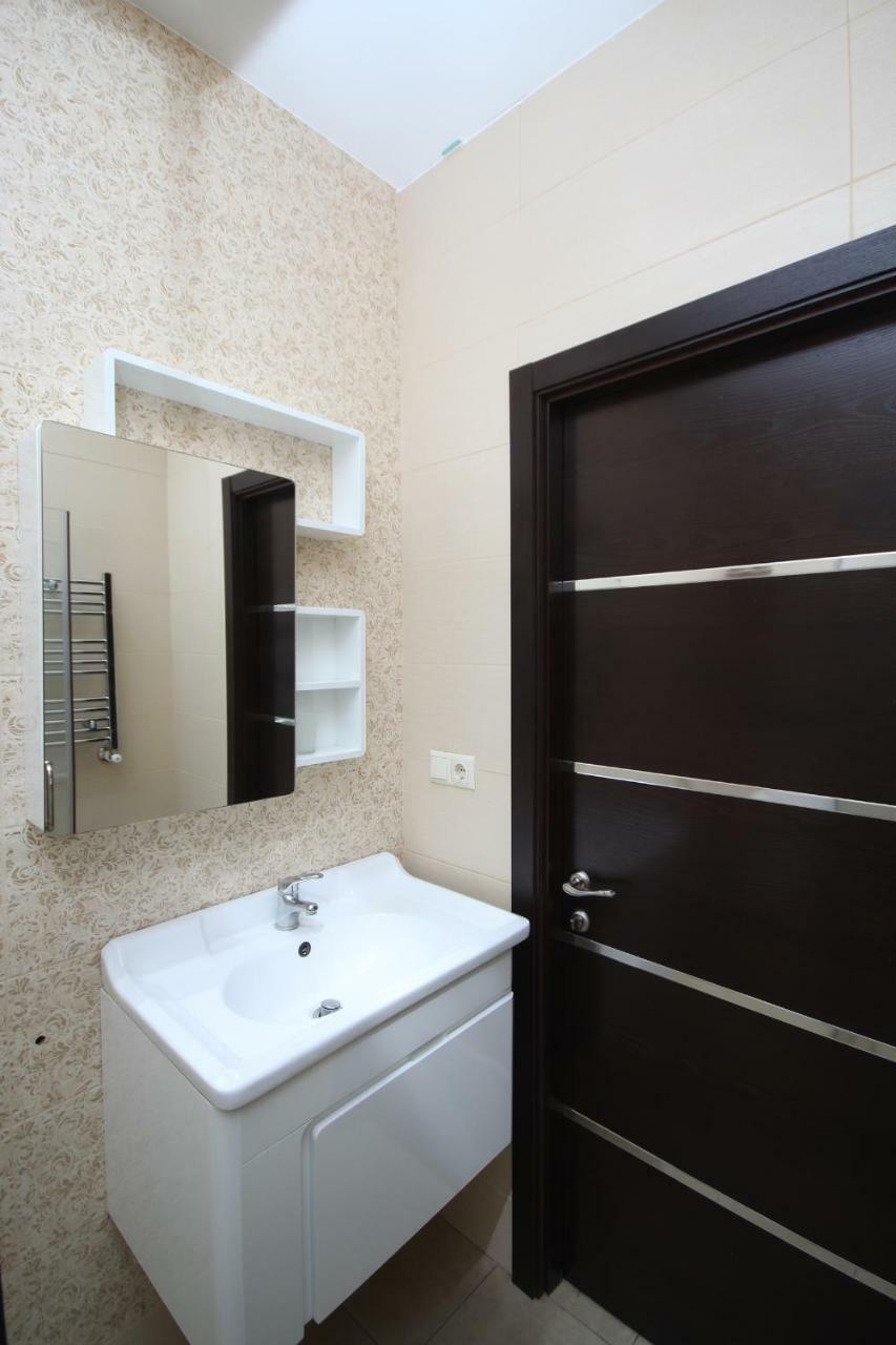 La Petite Maison Ереван Екстериор снимка